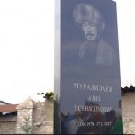 «Ала-Арча» көрүстөнүндө Азиз Мурадиллаевдин эстелиги ачылды